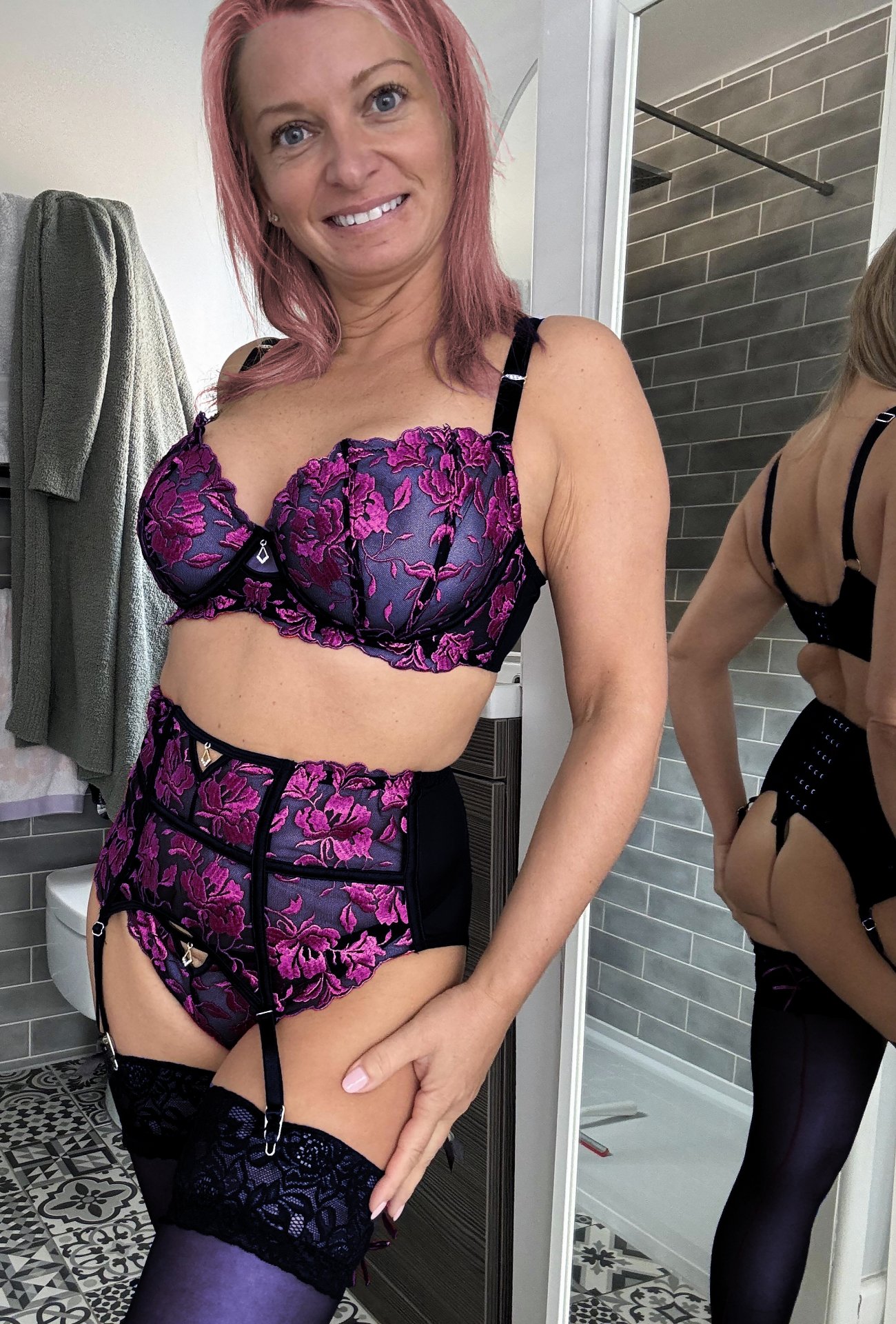 VelvetSparks from Pirkanmaa,Finland